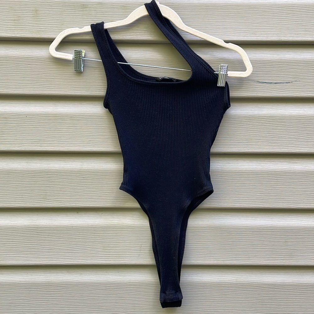 Black Ribbed Asymmetric Halter Neck Bodysuit